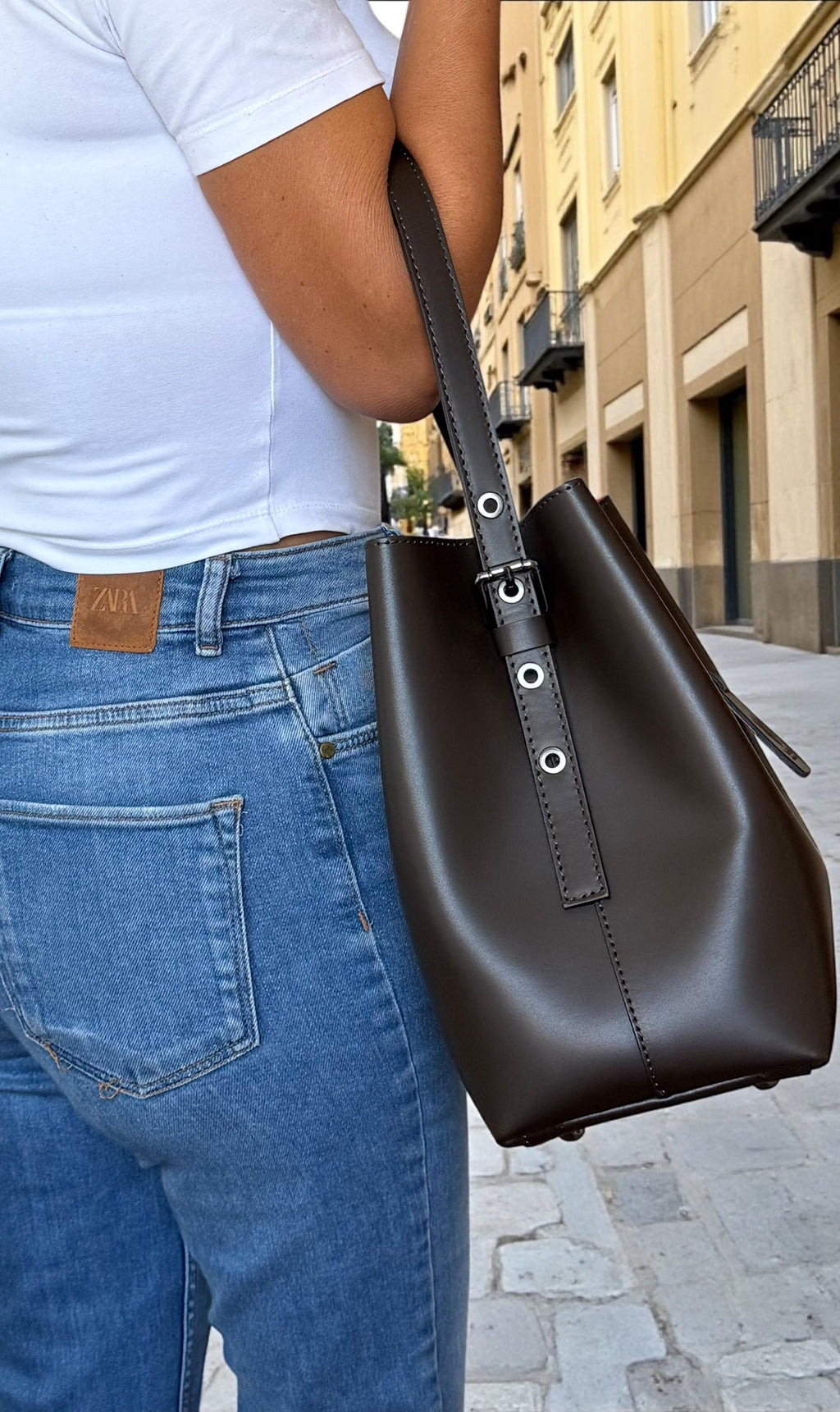 Shopper de cuero azul marino o marrón chocolate