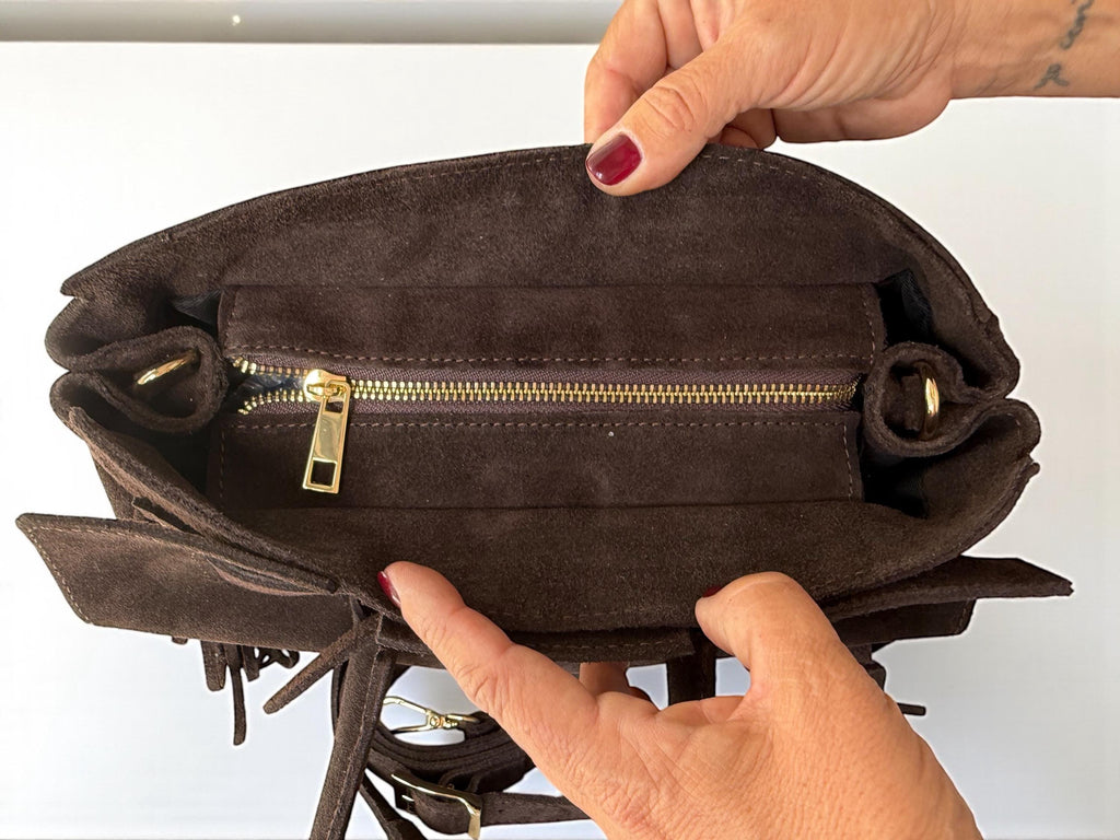 Bolso grande de ante con flecos para el hombro