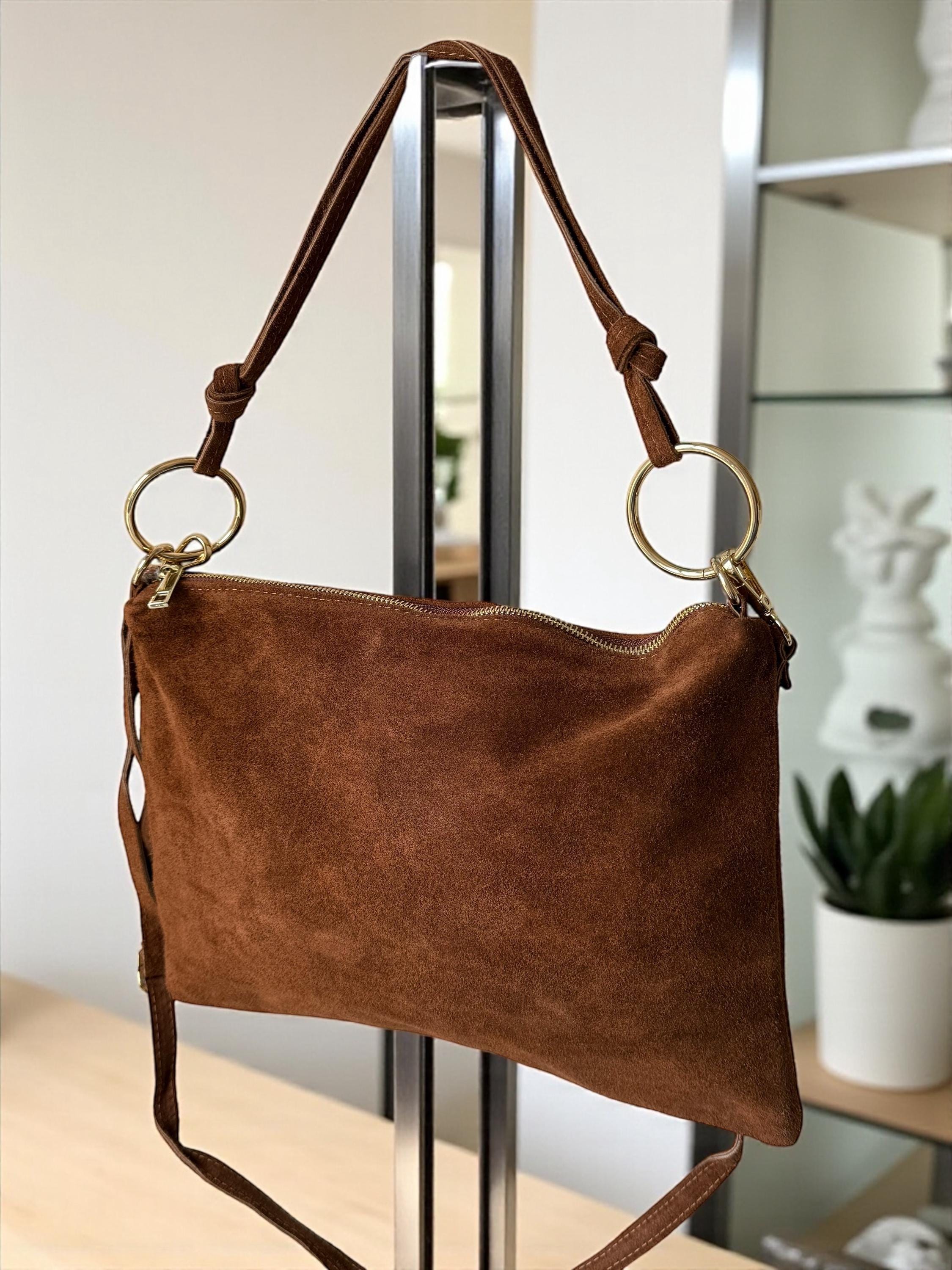 Bolso de hombro estilo hobo de ante suave estilo bohemio