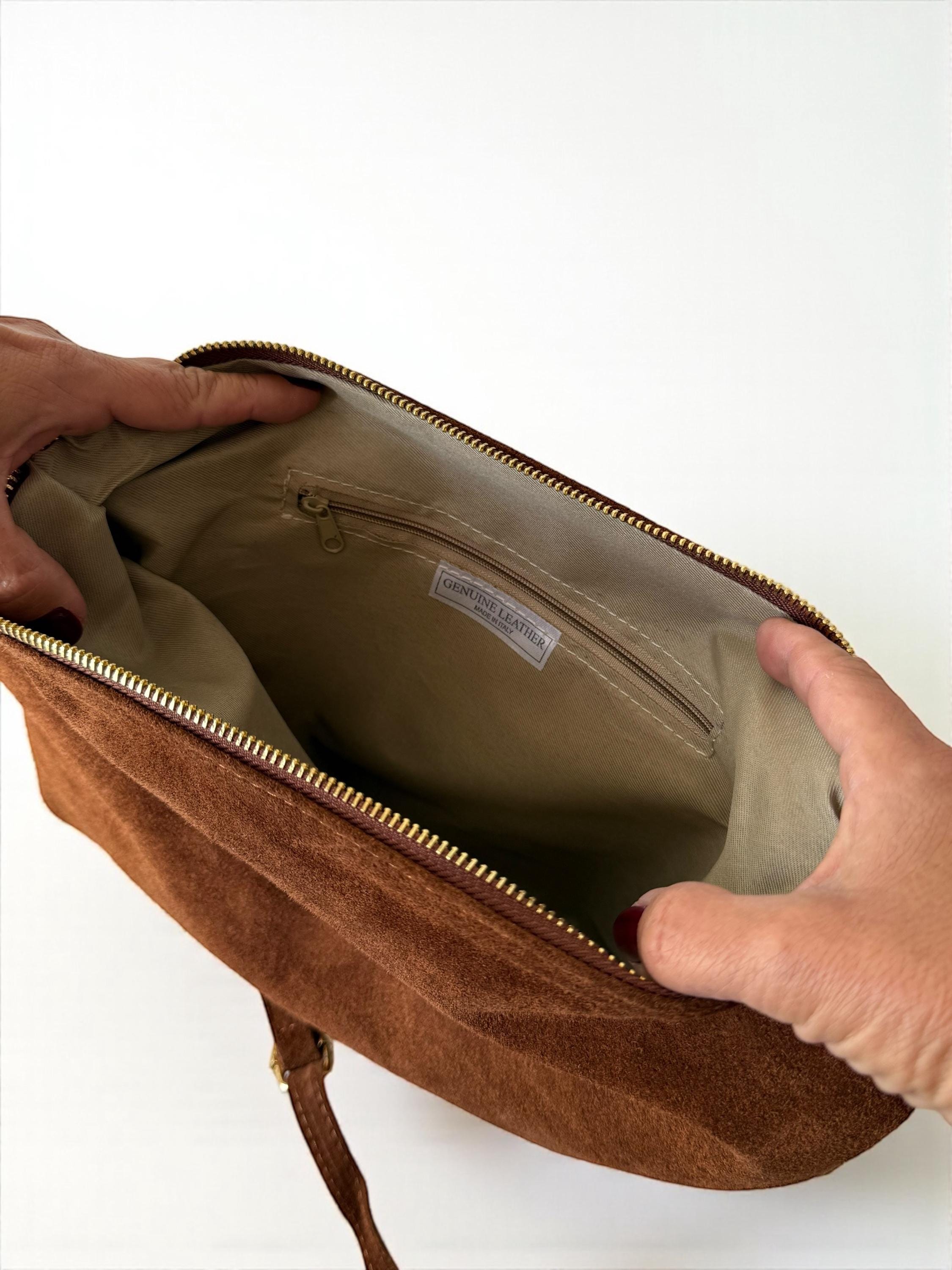 Bolso de hombro estilo hobo de ante suave estilo bohemio