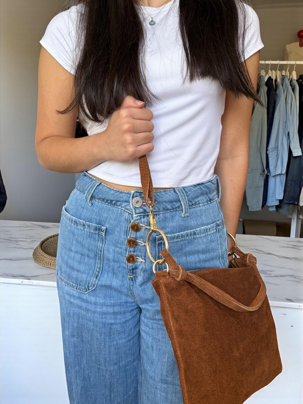 Bolso de hombro estilo hobo de ante suave estilo bohemio