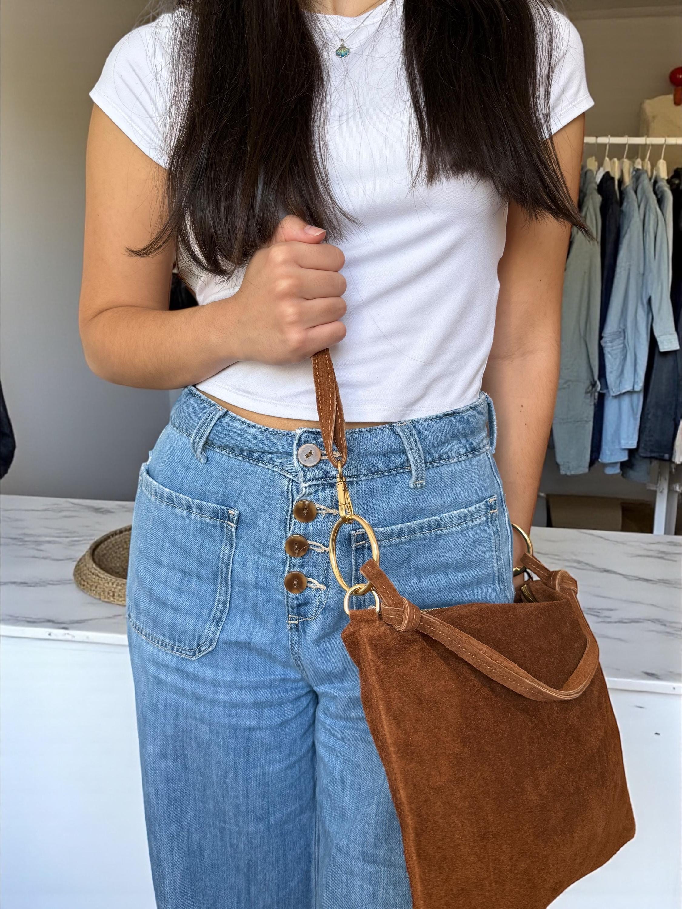 Bolso de hombro estilo hobo de ante suave estilo bohemio