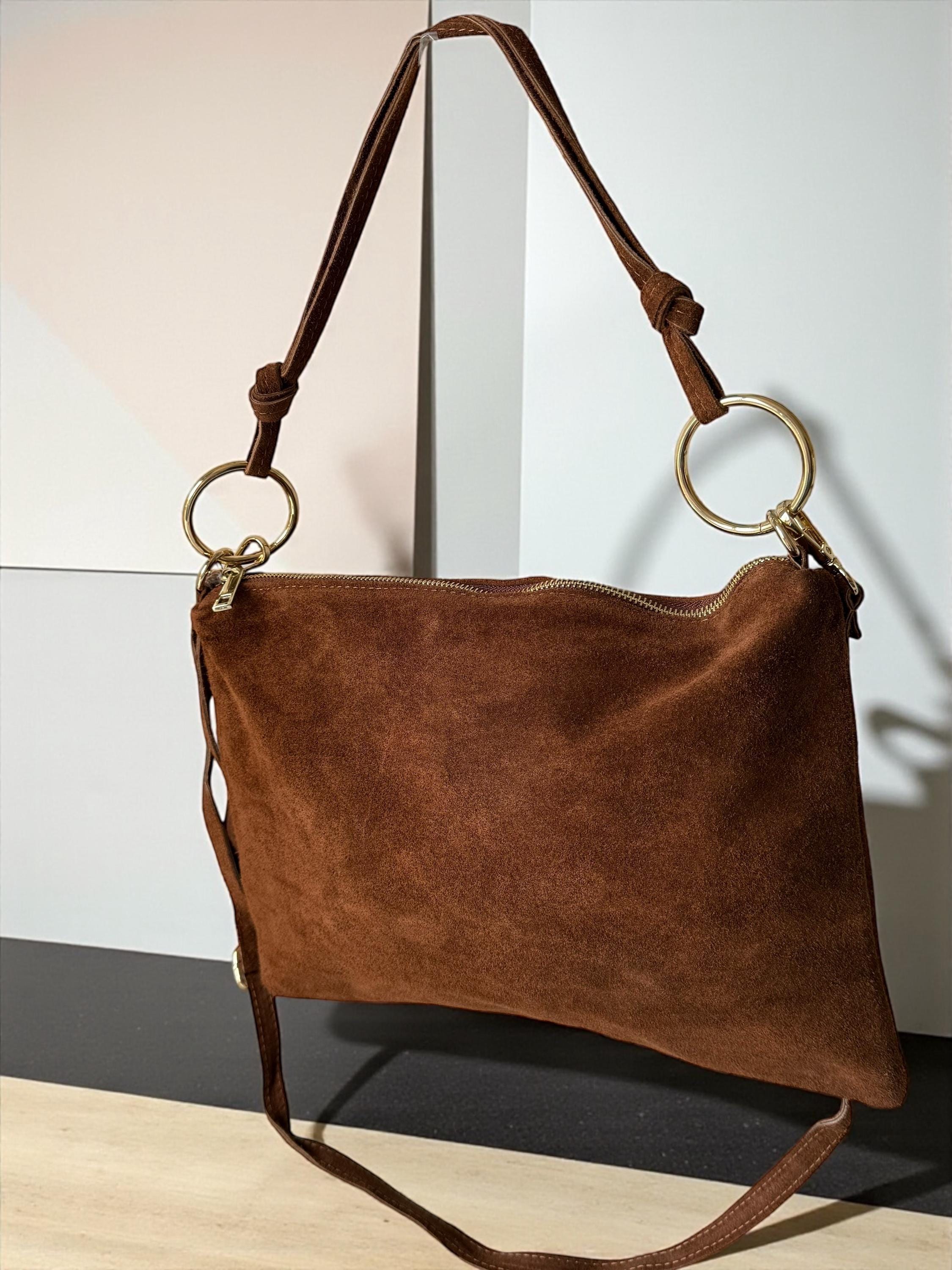 Bolso de hombro estilo hobo de ante suave estilo bohemio