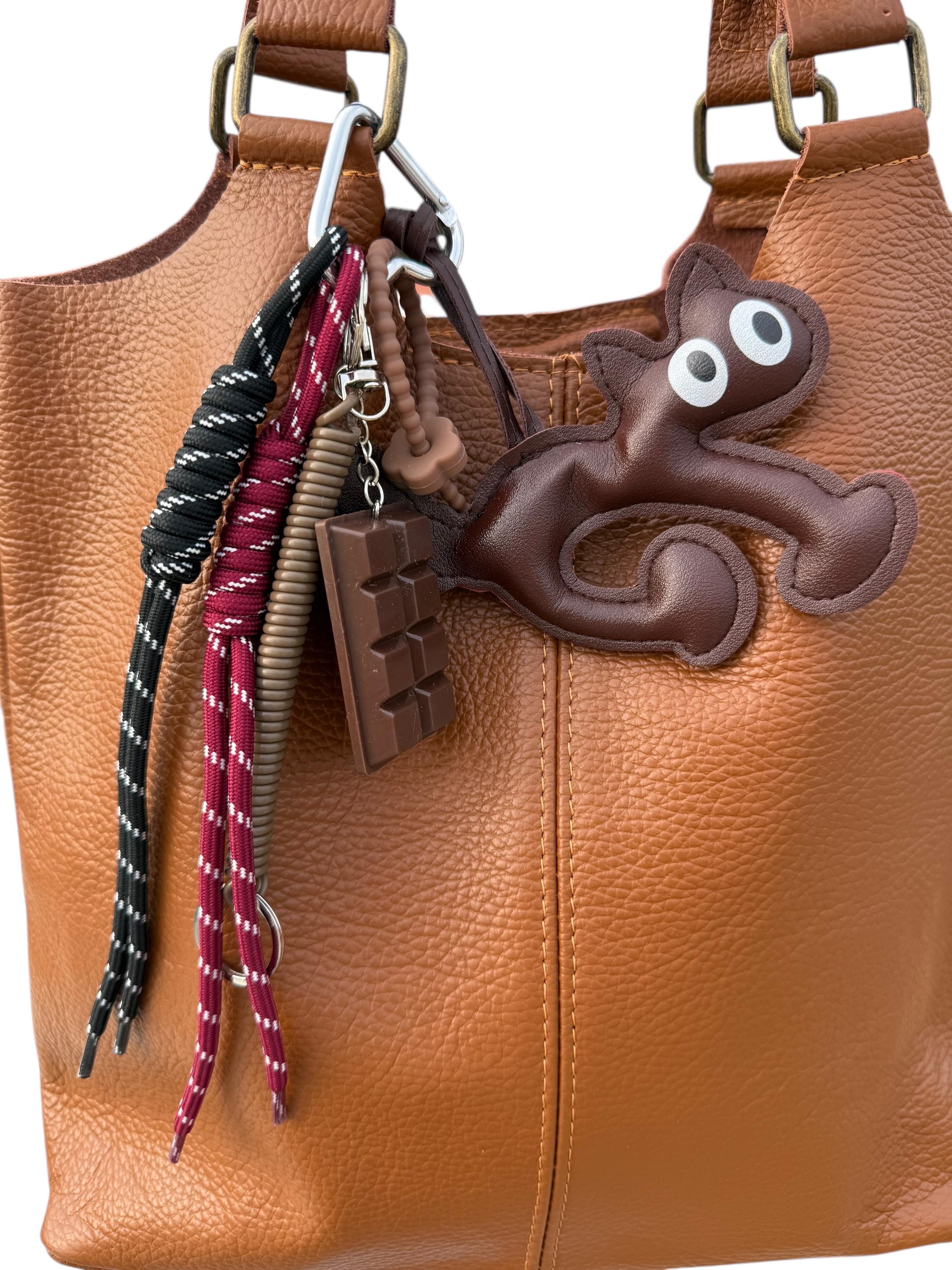 Charm de gato de cuero para bolsos –