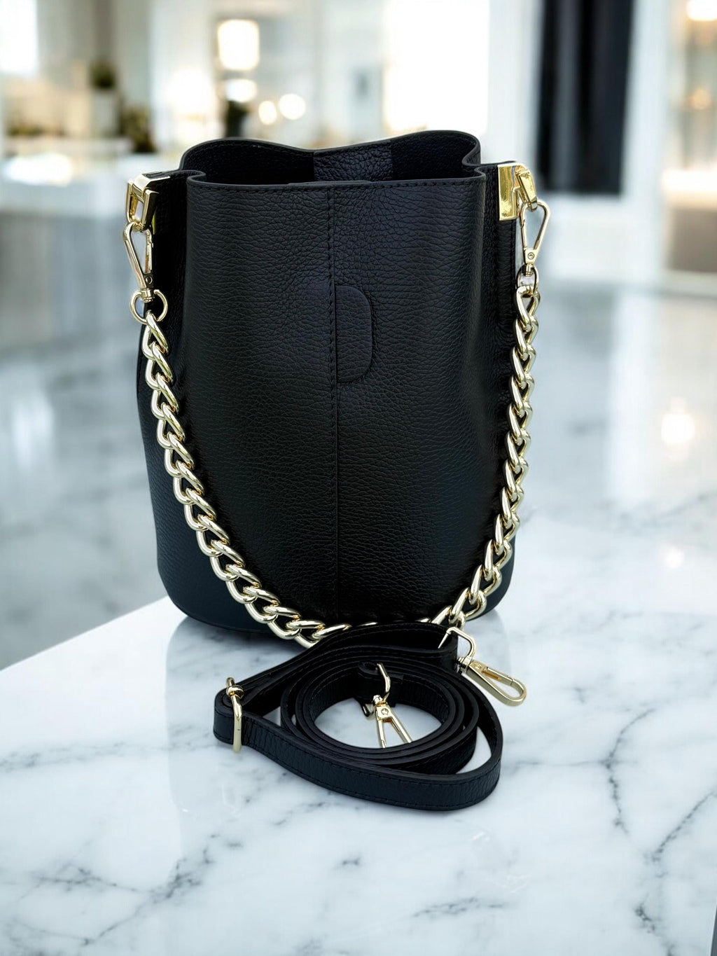 Bolso de bombonera de cuero italiano