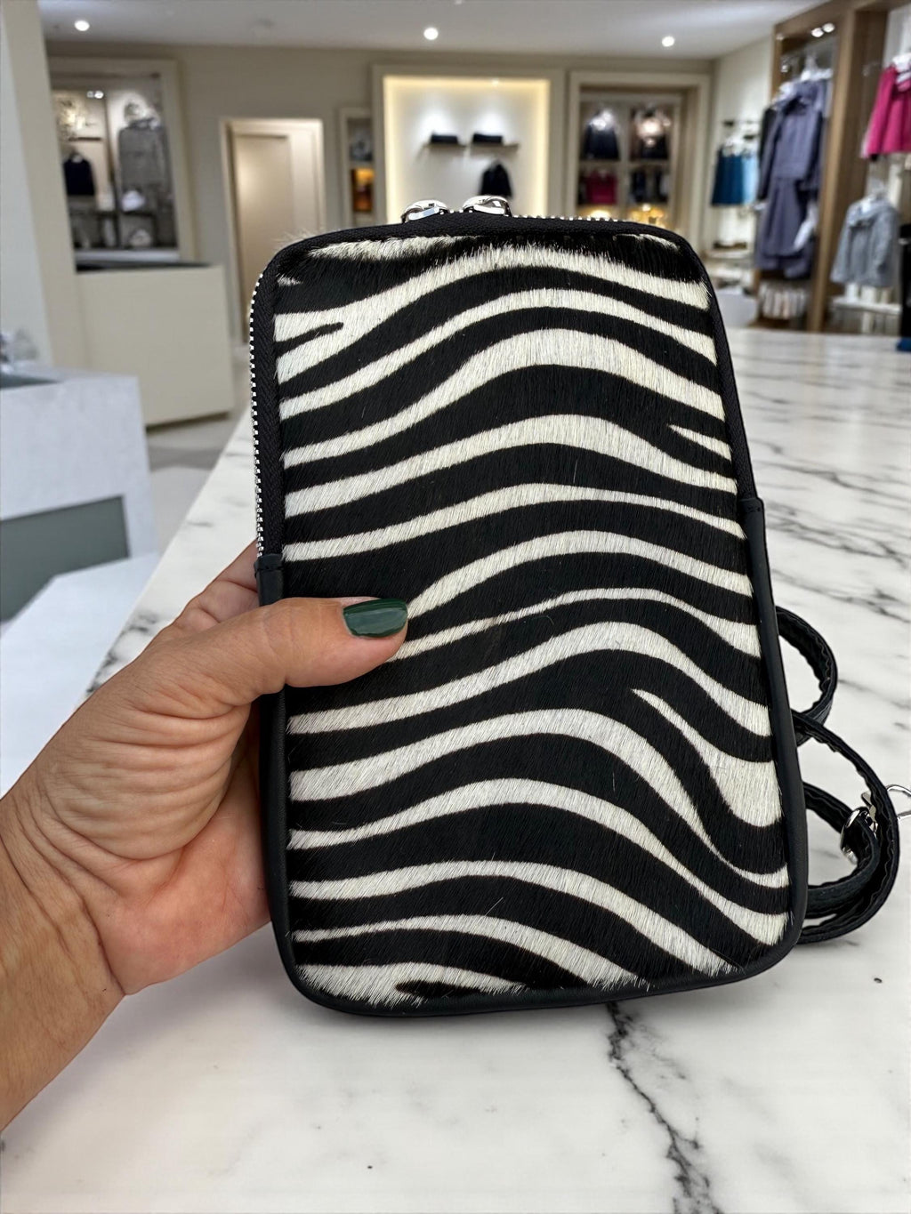 Mini bolso para teléfono móvil de piel auténtica con estampado de cebra