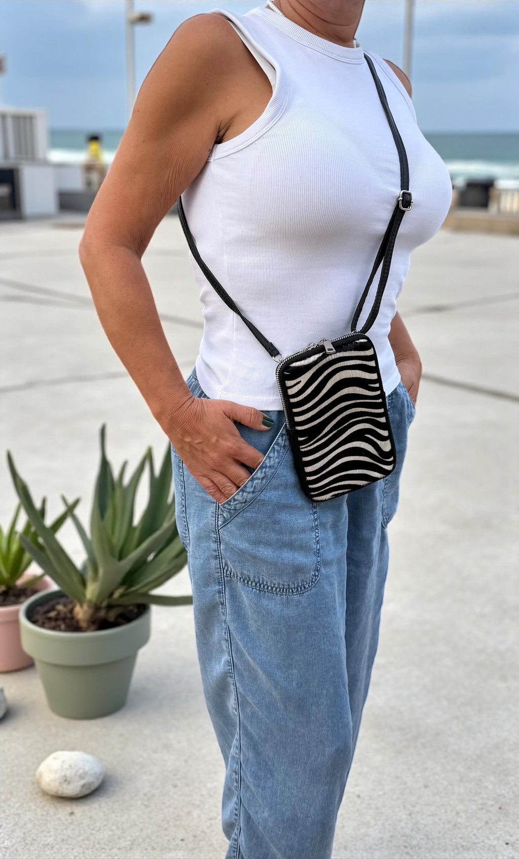 Mini bolso para teléfono móvil de piel auténtica con estampado de cebra