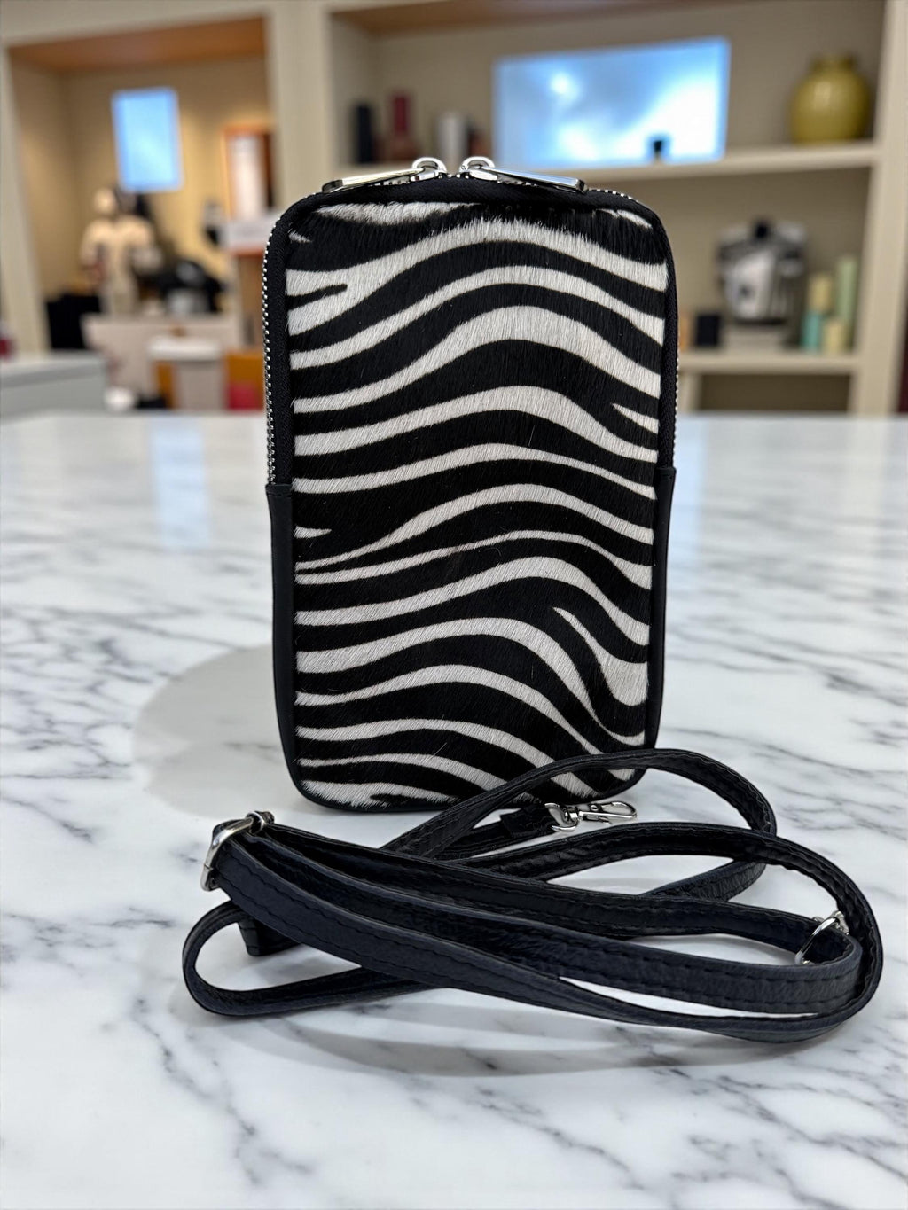 Mini bolso para teléfono móvil de piel auténtica con estampado de cebra