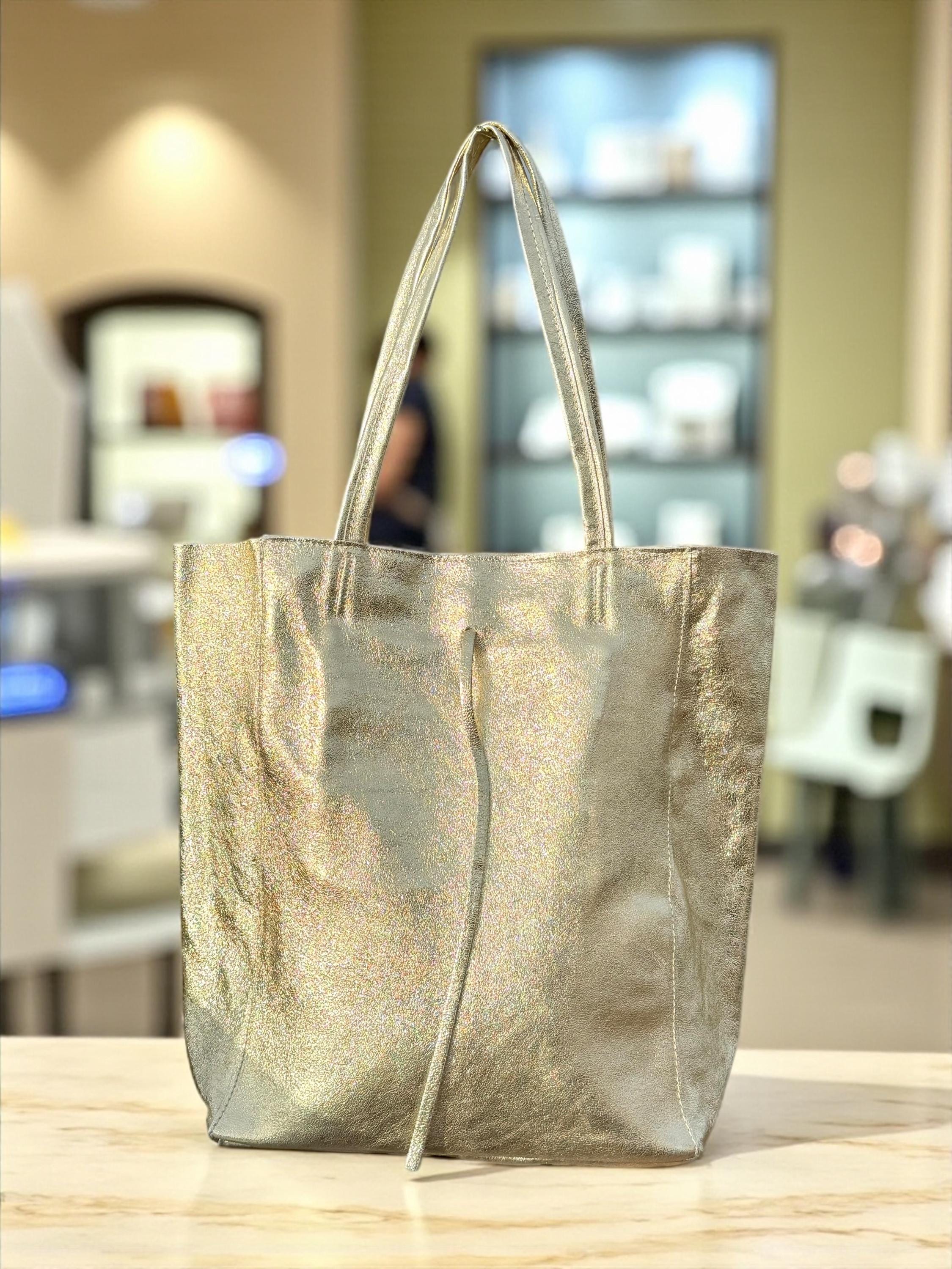 Bolso tote grande de piel italiana auténtica metalizada color plata