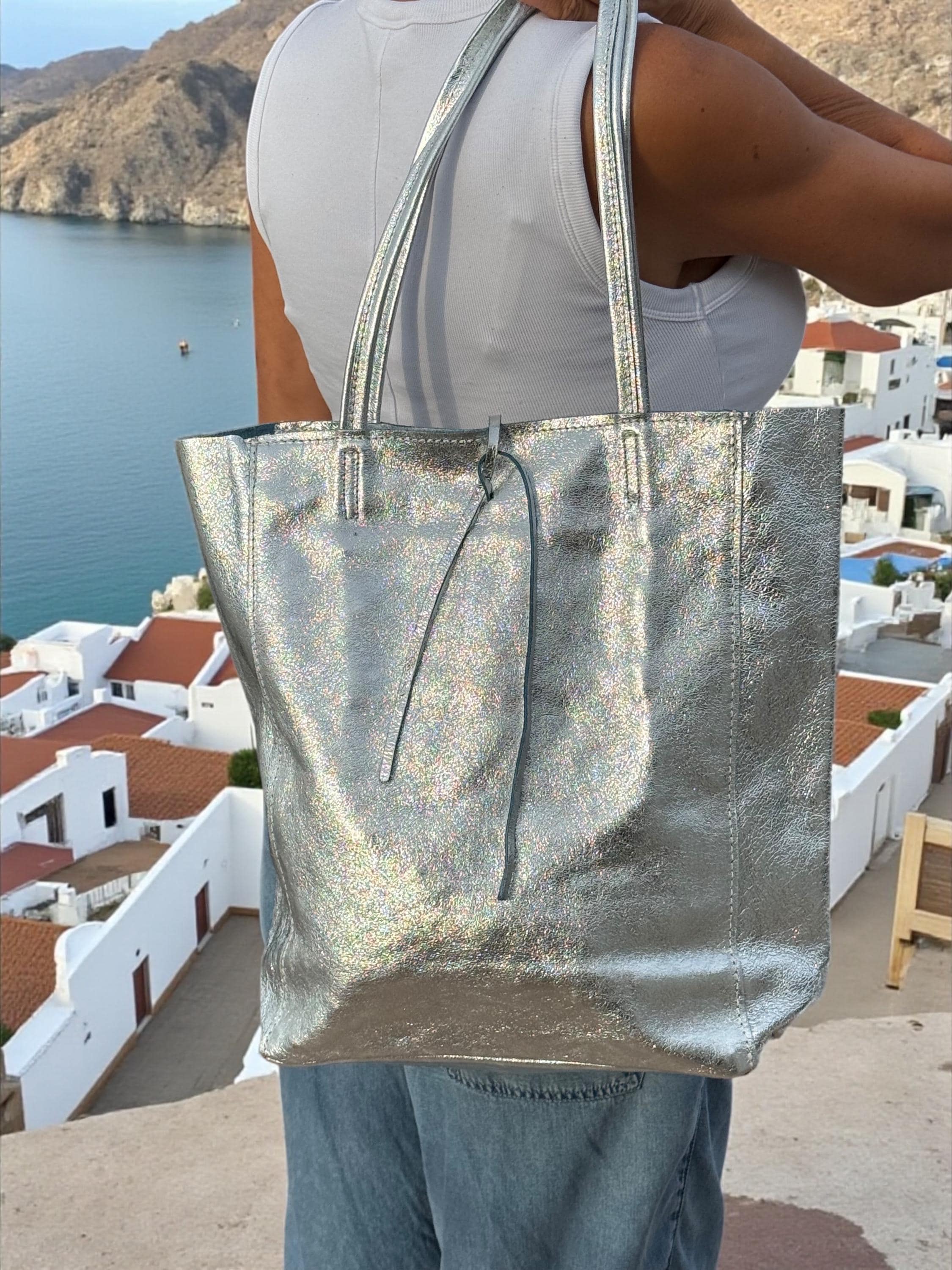Bolso tote grande de piel italiana auténtica metalizada color plata