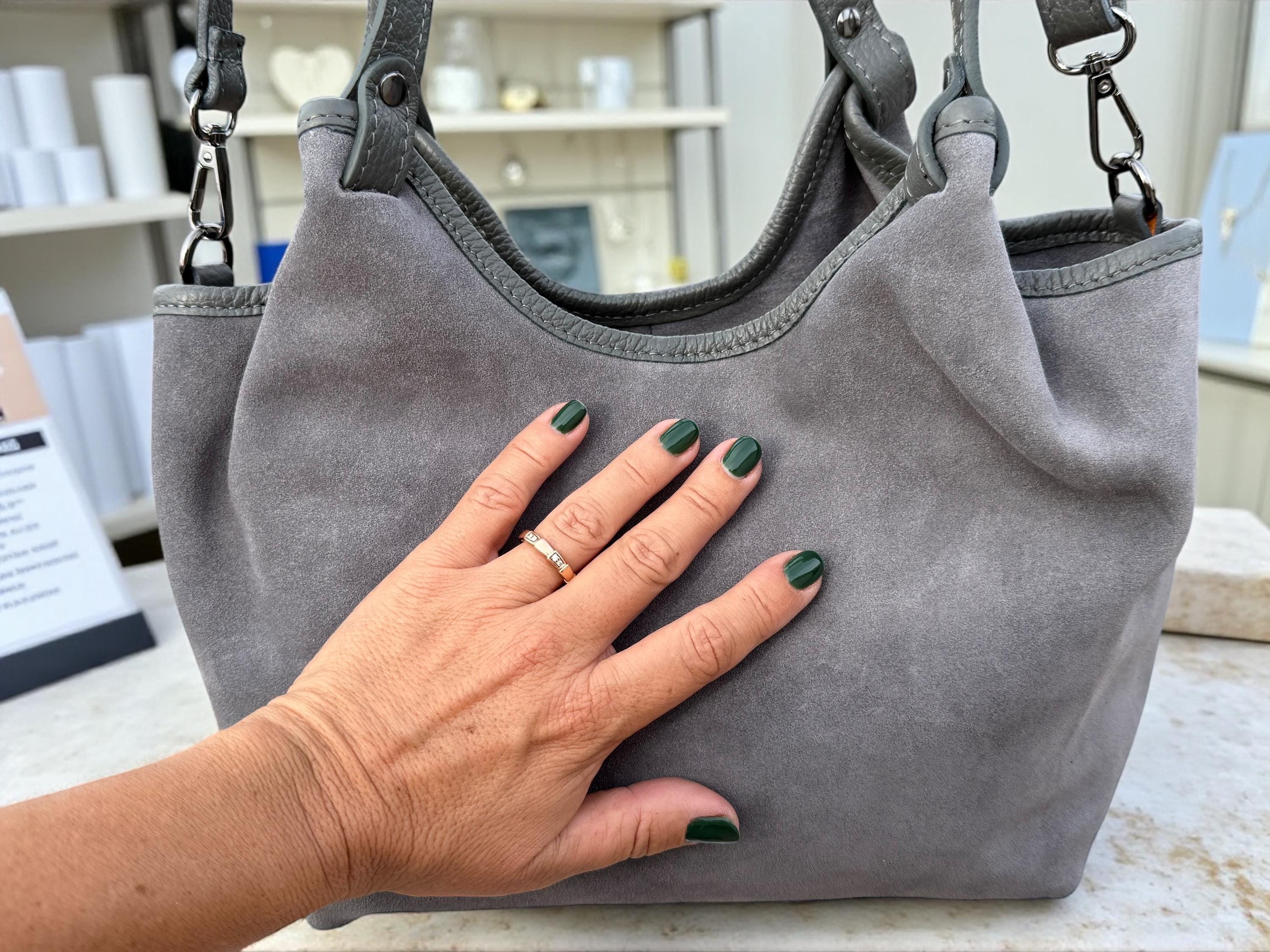 Bolso shopper negro de ante de tamaño mediano