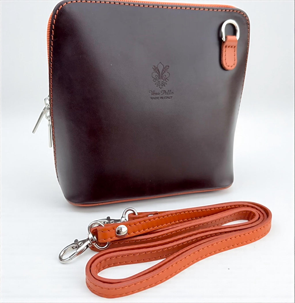 Bolso bandolera estructurado de piel italiana en color marrón café y camel