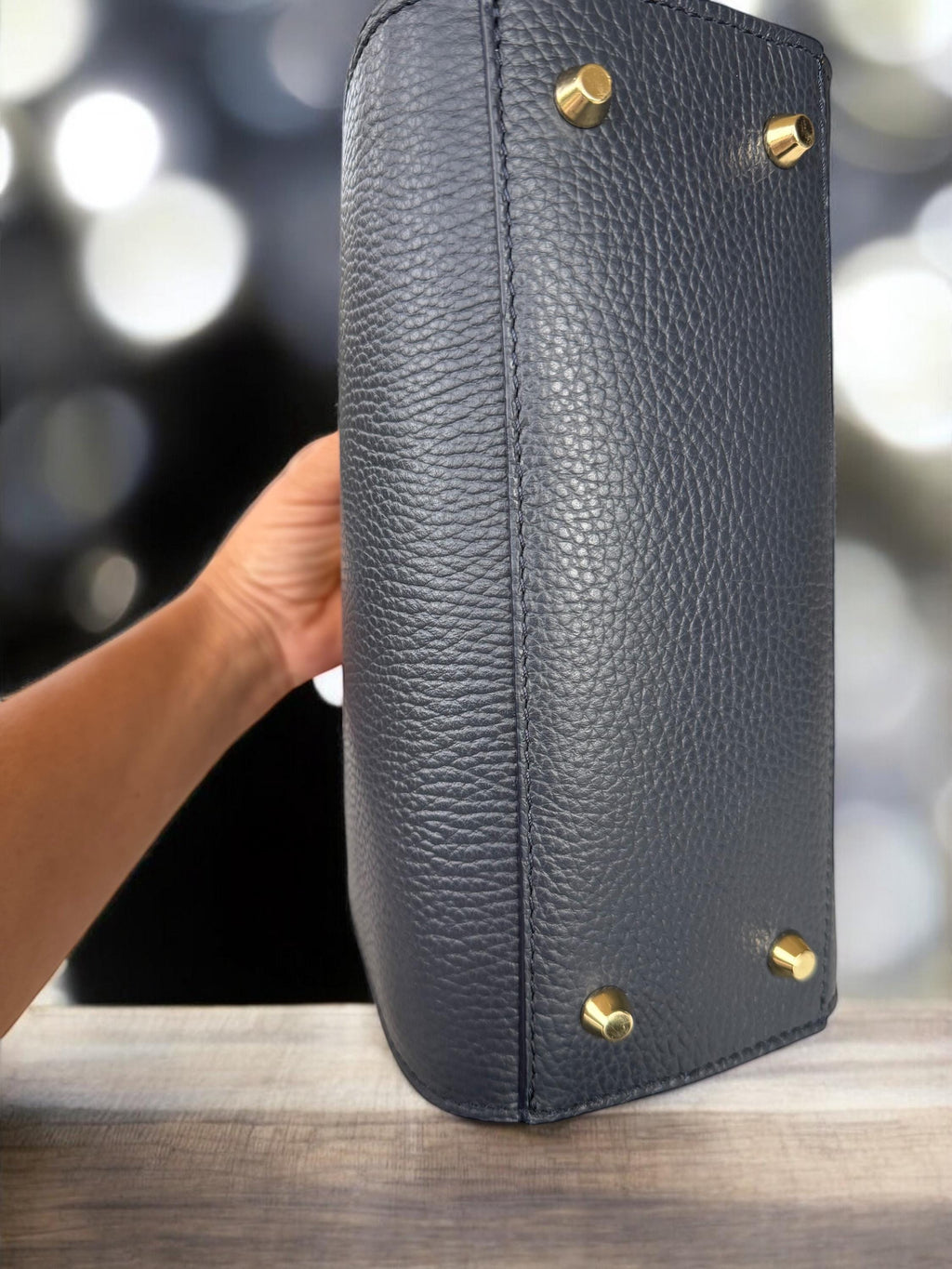 Bolso bandolera Navi clásico de piel italiana auténtica con textura granulada