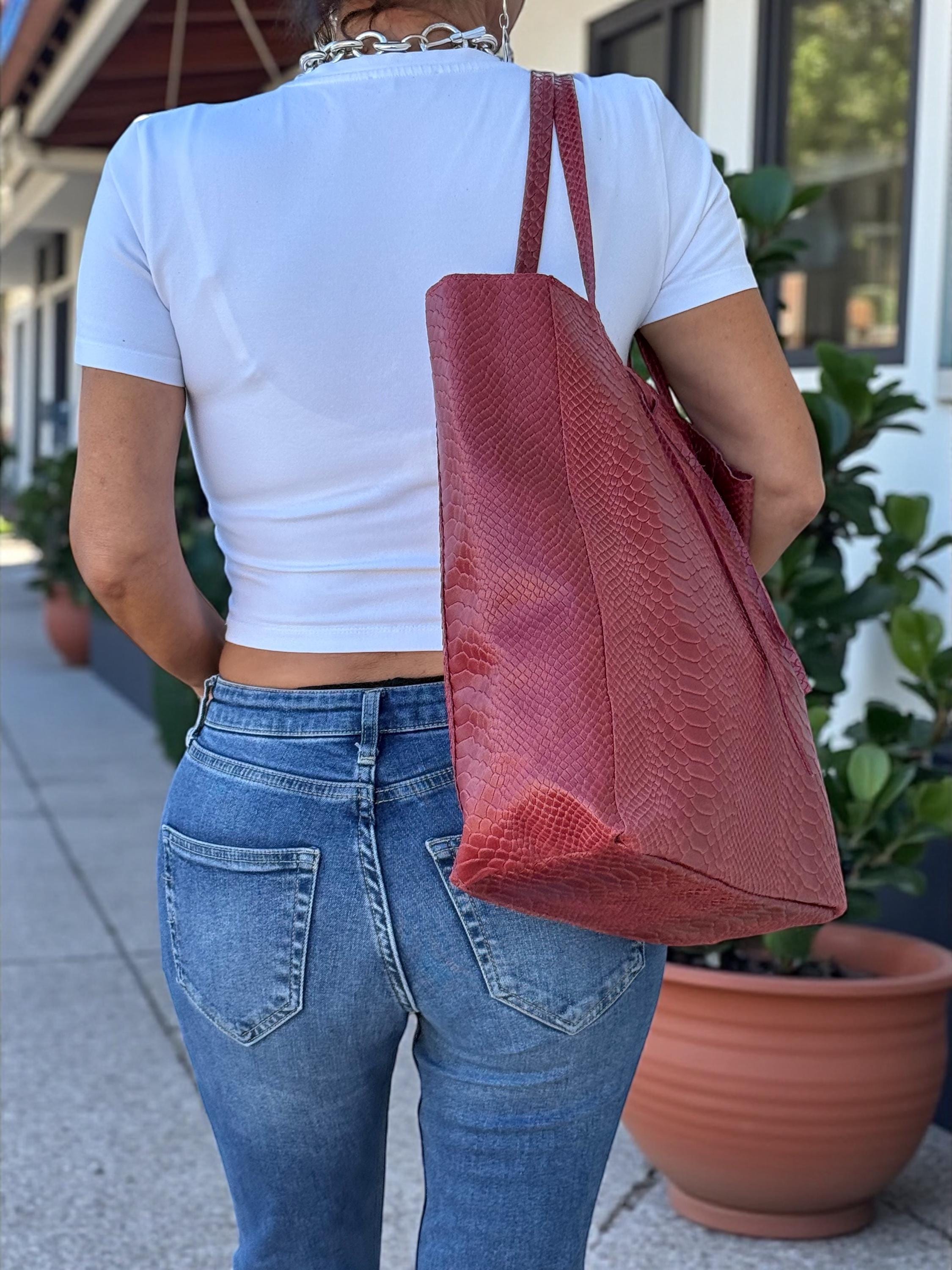Bolso tote Ruby de piel auténtica repujada