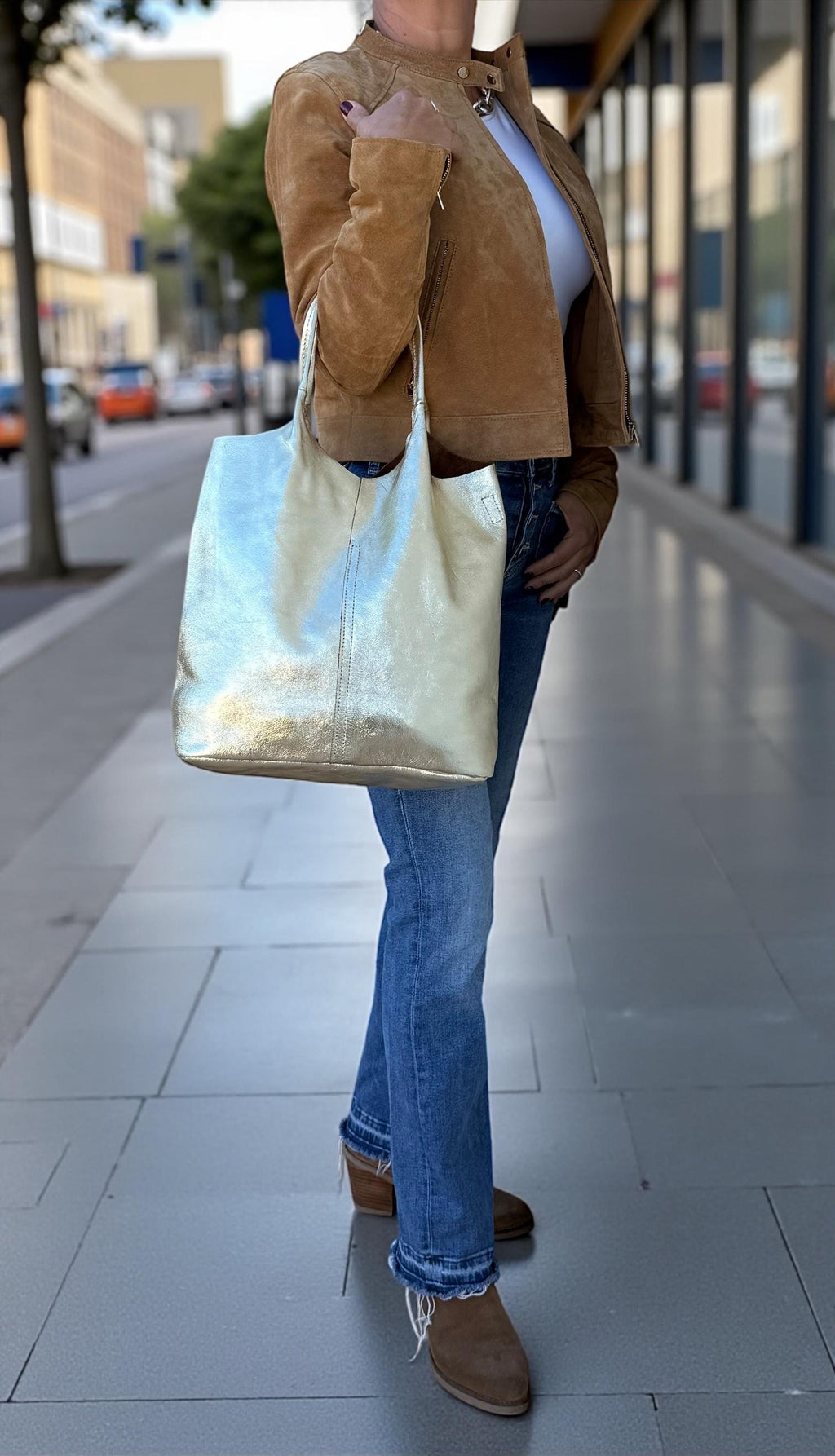 Bolso tote de piel auténtica suave color marrón