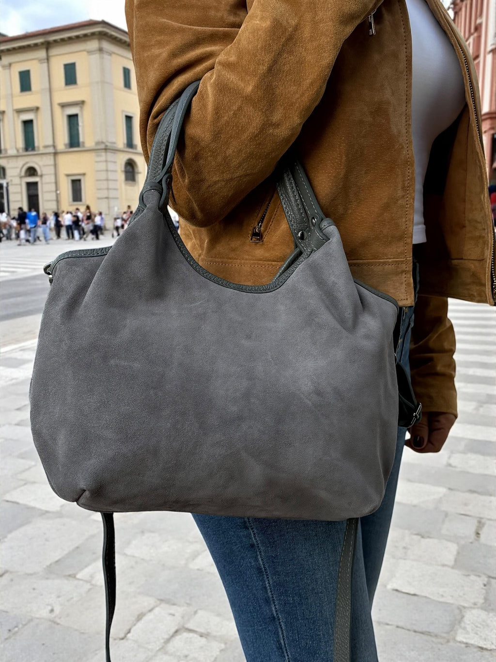 Bolso shopper de ante gris y cuero