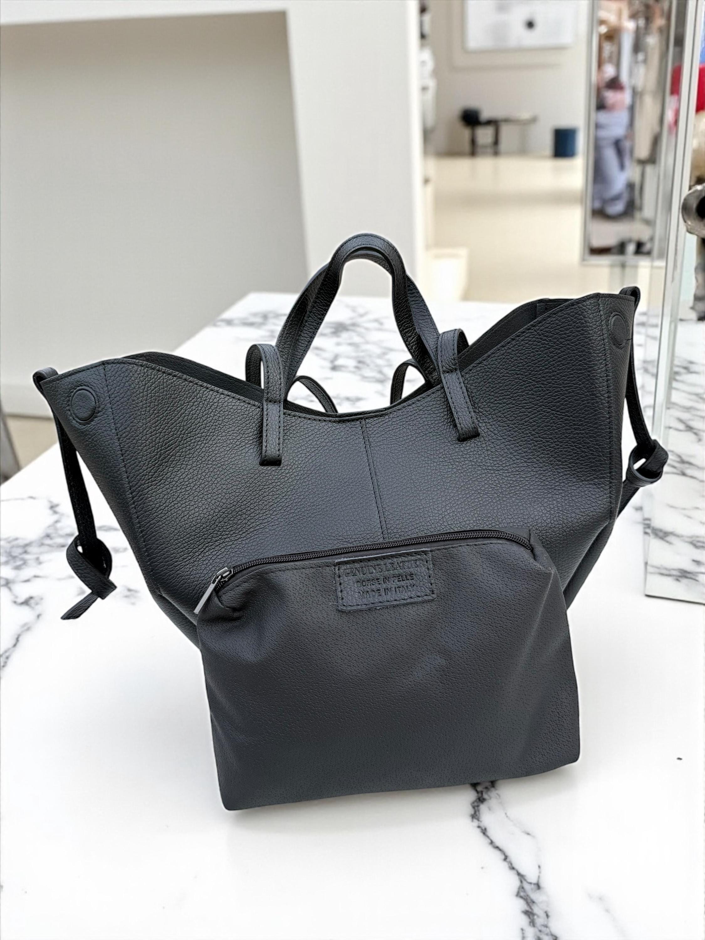 Bolso de compras trapezoidal convertible de piel granulada de gran tamaño