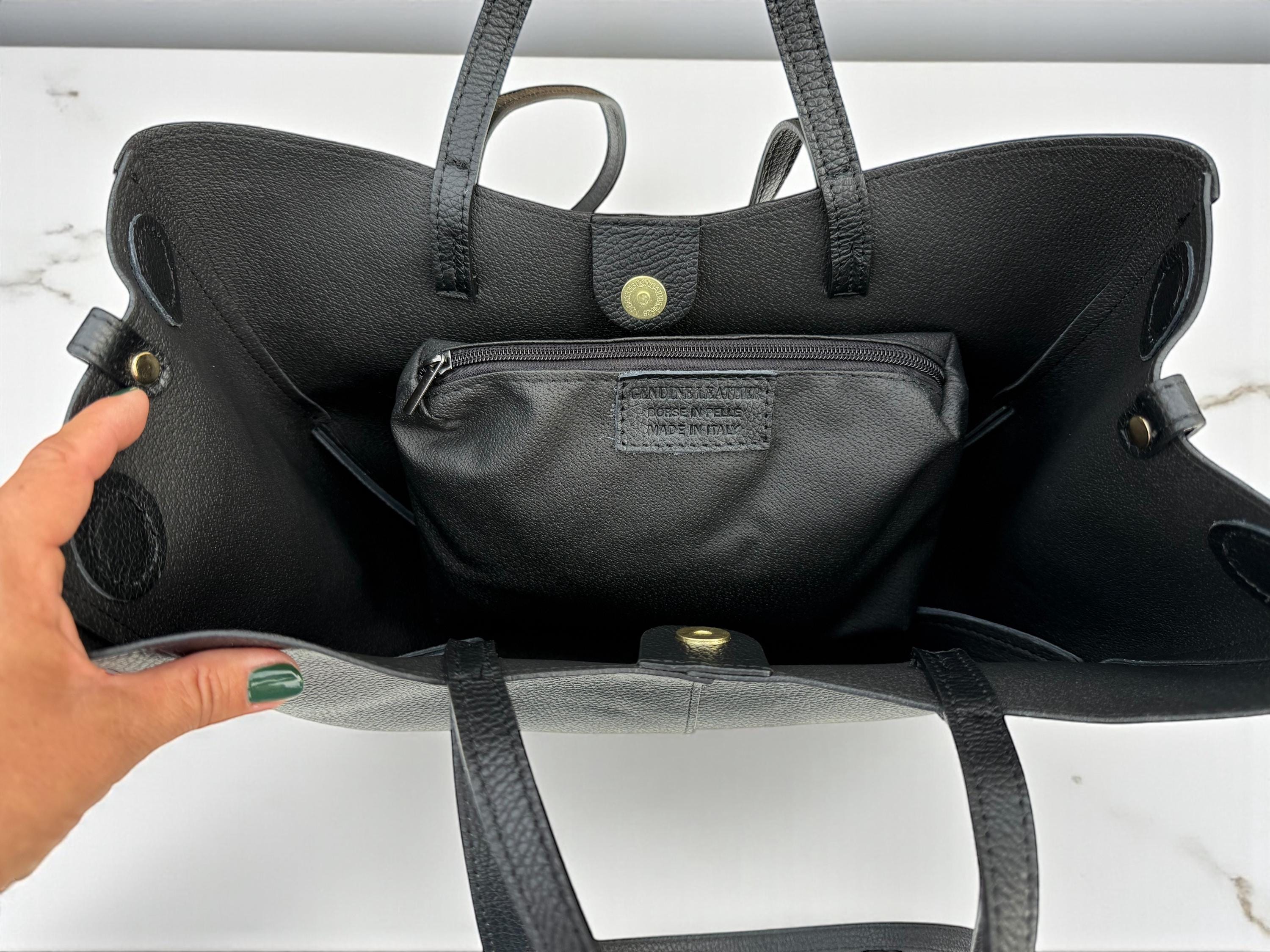 Bolso de compras trapezoidal convertible de piel granulada de gran tamaño