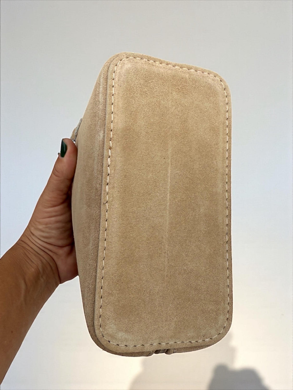 Mini bolso de ante color topo