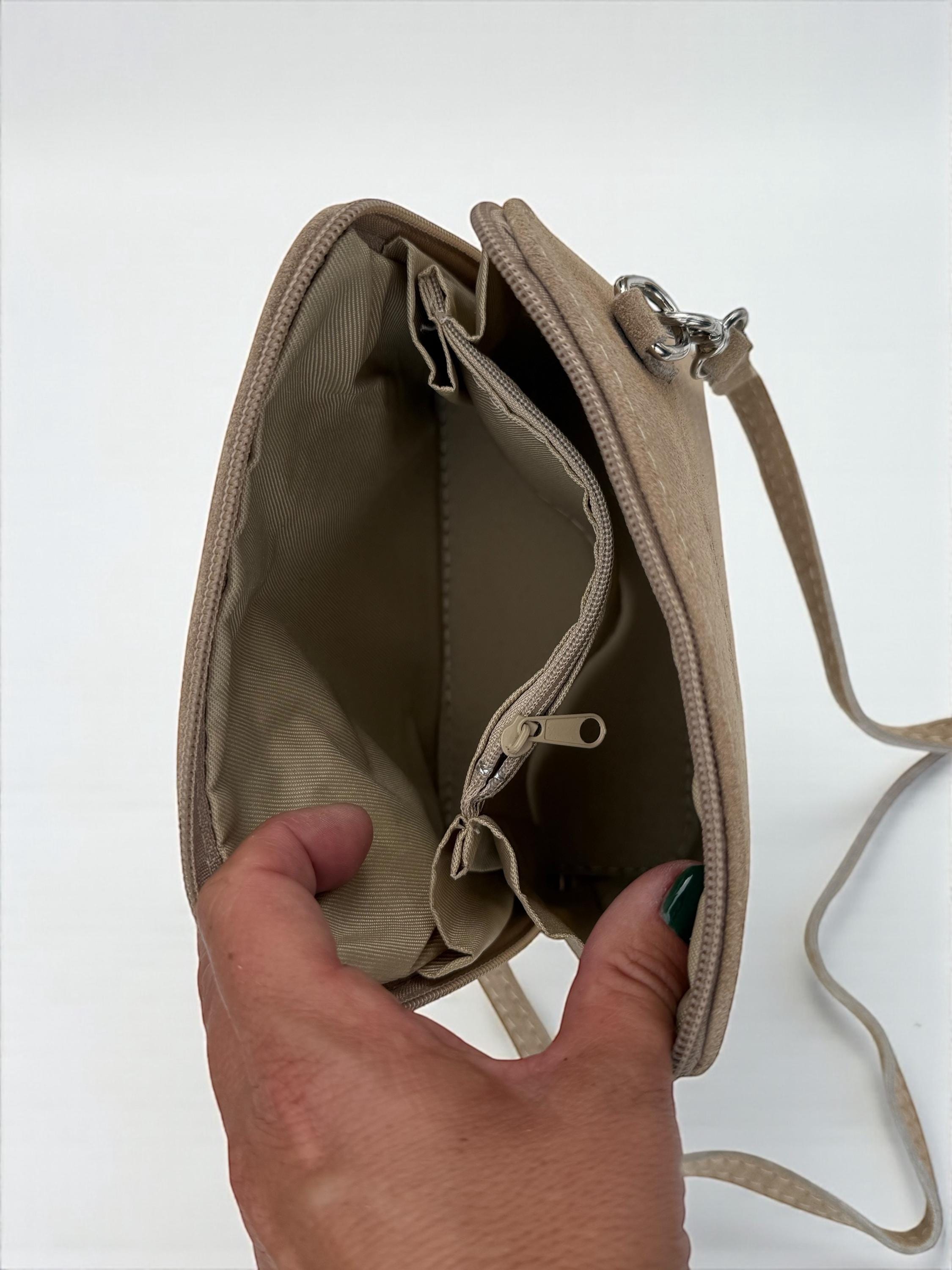 Mini bolso de ante color topo