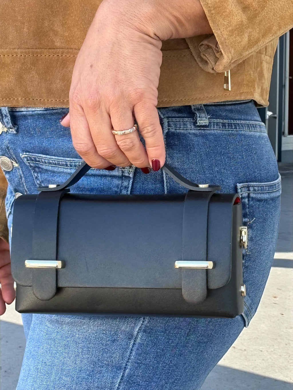 Bolso mini caja estructurado de piel